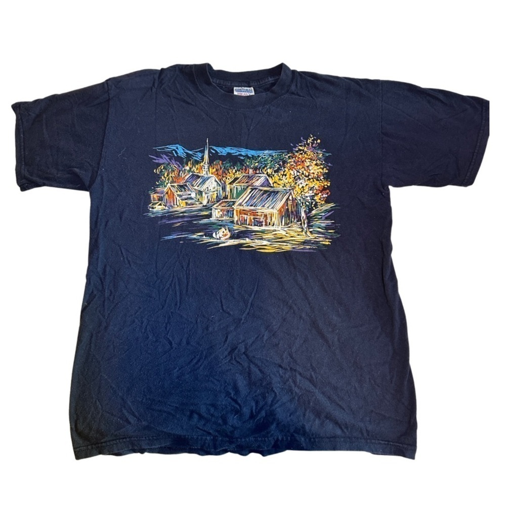 Artistic Tee (Used - Large) 🎨